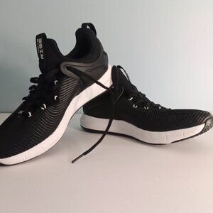 women's Under Armour Hovr Rise size 7.5
